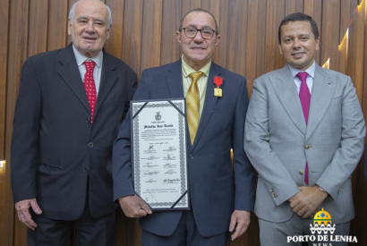 *Prefeitura prestigia entrega da Medalha Ruy Arajo ao desembargador Lafayete Vieira Jnior*