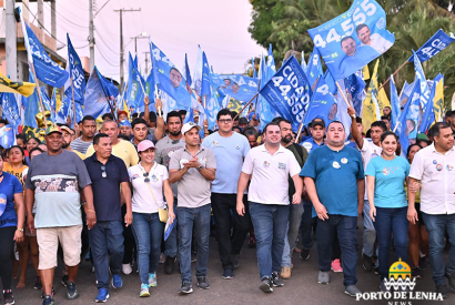 Maus abraa a campanha de reeleio do deputado estadual, Roberto Cidade