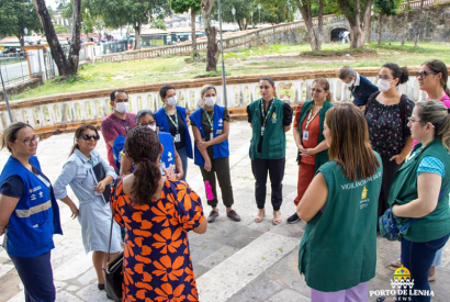 Experincia do Consultrio na Rua da Prefeitura de Manaus  compartilhada com equipe de sade do Tocantins