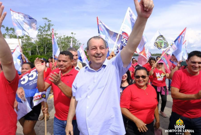 Em virada histrica, Senador Omar vence eleio