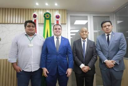 Proposta do deputado Roberto Cidade cria a Medalha Osvaldo Alves