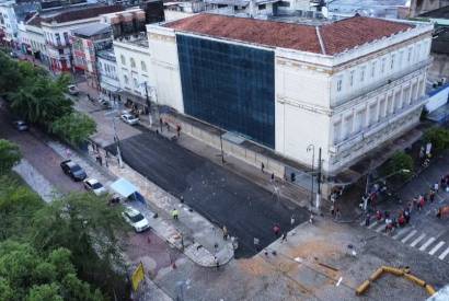 Trecho da Avenida 7 de Setembro  liberado aps seis meses interditado no Centro de Manaus