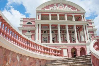  Espetculos de Halloween, toadas de Boi-Bumb e bal contemporneo agitam palco do Teatro Amazonas; veja a programao completa 