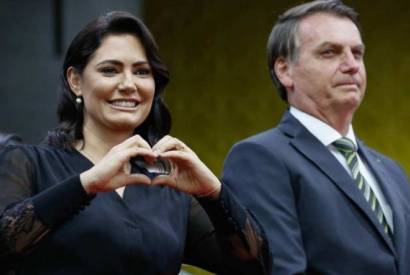 Michelle se pronuncia sobre 'unfollow' em Jair Bolsonaro