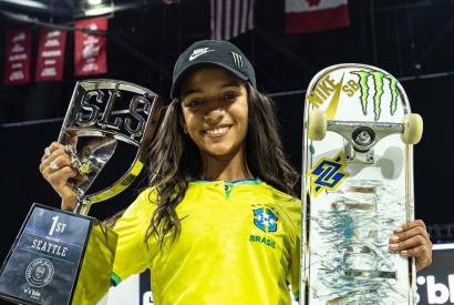  ouro! Rayssa Leal  campe do mundo na Street League de Skate 