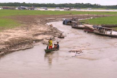 Vazante dos rios: Sade do Amazonas alerta para risco maior de contgio de pelo menos quatro doenas