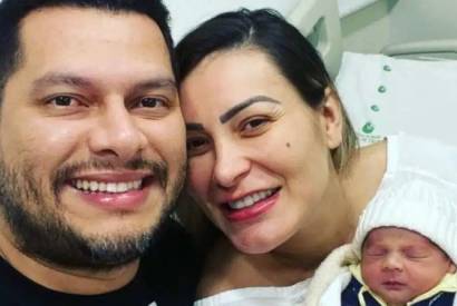 Andressa Urach  internada e marido acusa ex-A Fazenda de oferecer filho como sacrifcio