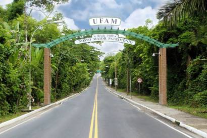 Ufam abre mais de 200 vagas no Parfor para professores do AM