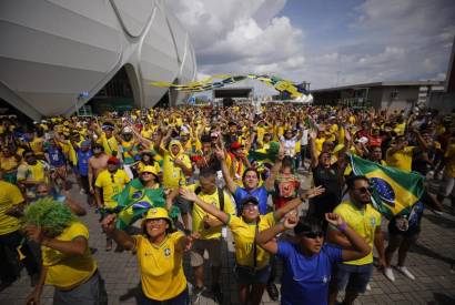 Calor e animao marcam segundo dia do Copa na Arena com vitria da seleo brasileira   