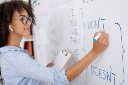 Sesc AM abre vagas gratuitas para Curso de Ingls e Educao de Jovens e Adultos  