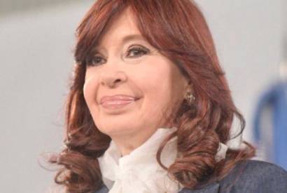 Aps ser condenada por corrupo, Cristina Kirchner vai recorrer em liberdade   