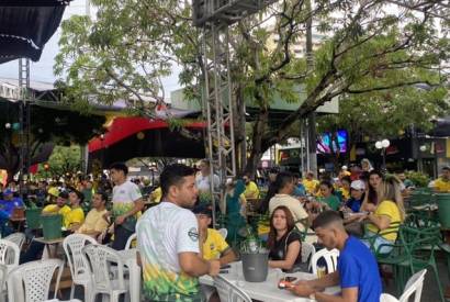  Jogo do Brasil contra a Crocia leva pblico da Praa do Eldorado da euforia  decepo