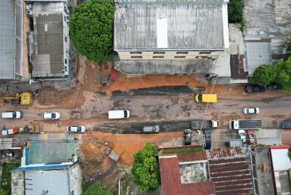 Prefeitura de Manaus avana na substituio emergencial de drenagem profunda na avenida Atlntica e libera a via para o trfego de veculos