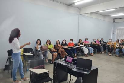 SES-AM realiza oficina para profissionais da educao permanente e humanizao