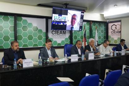 CIEAM realiza reunio extraordinria e ao final entidades protocolam ofcio ao Governo do AM com pedido de reviso de aumento de impostos 