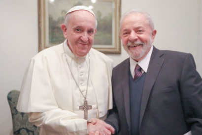 Lula parabeniza papa Francisco pelo aniversrio de 86 anos 