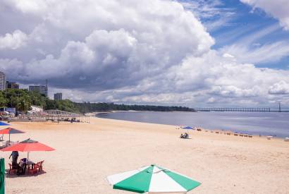 Praia da Ponta Negra estar interditada ao banho nesta sexta a partir das 14h