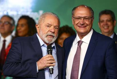 Lula e Alckmin tomam posse hoje; entenda o rito