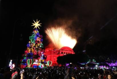 Secretaria de Cultura e Economia Criativa encerra programao de Natal no Largo de So Sebastio