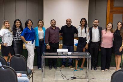 Protagonismo da mulher e dos jovens empreendedores marcam a posse da nova diretoria da Associao de Jovens Empresrios e Empreendedores do Amazonas -  AJE-AM