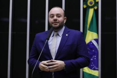 Dep. Fausto Santos Jnior refora a importncia de se debater os efeitos da reforma tributria na ZFM em seu primeiro discurso na Cmara Federal