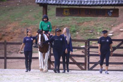 Equoterapia: pessoas com deficincias tm acesso a terapia com cavalos