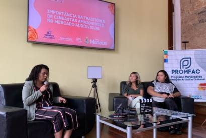 Manauscult realiza bate-papo e oficina sobre automaquiagem no 'Dia Internacional da Mulher', em Manaus