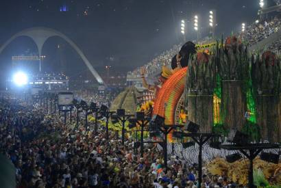 Senado reconhece escolas de samba como manifestao cultural