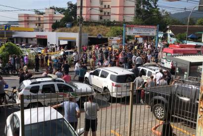 Homem mata quatro crianas em ataque a creche de Blumenau