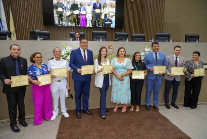 Prefeitura de Manaus participa de homenagem ao Dia do Jornalista na CMM