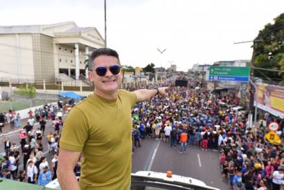 Prefeito participa da Marcha para Jesus e destaca pluralidade cultural