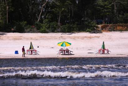 Vero Amaznico: Praias do Amazonas so atrativos naturais e refrescantes