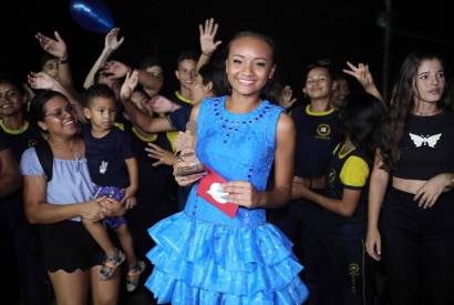 Alunos da rede estadual de Careiro da Vrzea apresentam musical Vozes da Vrzea