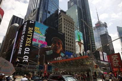 Prefeitura lana #SouManaus Passo a Pao 2023 na Times Square, em New York City