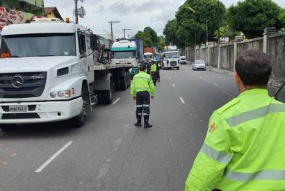 Lei Federal amplia competncia dos agentes de trnsito que passam a fiscalizar CNH, documento do veculo e a realizar teste de alcoolemia 