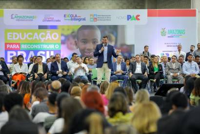 Com ministro da Educao, Wilson Lima lana Amazonas + Alfabetizado e avana em aes para reforar qualidade do ensino