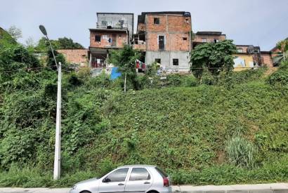 Trecho da Avenida das Torres ser interditado neste domingo para demolio de casas situadas em rea de risco