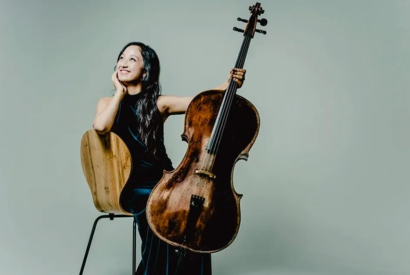 Violoncelista Hayong Choi comea turn no Brasil por Manaus