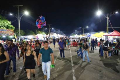 Idam auxilia produtores rurais durante a Expobae e Expohuma