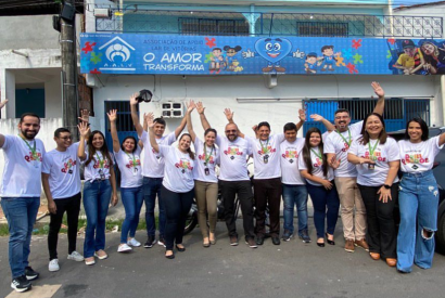 Ptio Gourmet recebe doaes de brinquedos para crianas da Casa Azul Amaznia