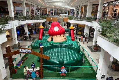 Amazonas Shopping recebe parque de diverso Vila dos Smurfs