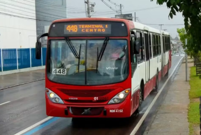 Manaus registra cinco assaltos a nibus em pouco mais de 8 horas nesta segunda