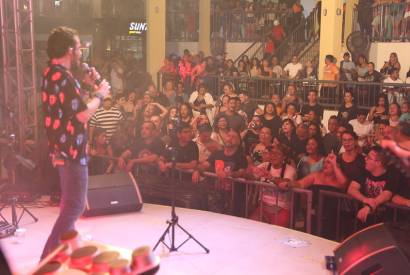 Casa de Praia Zezinho Corra  palco de diversos gneros musicais neste fim de semana