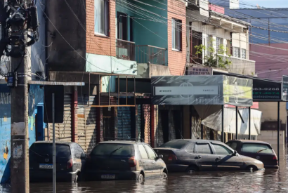 Nova vtima das enchentes  encontrada no RS; mortes chegam a 173