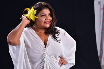 Mrcia Siqueira faz homenagem a Gal Costa no show 'Eternamente Gal'